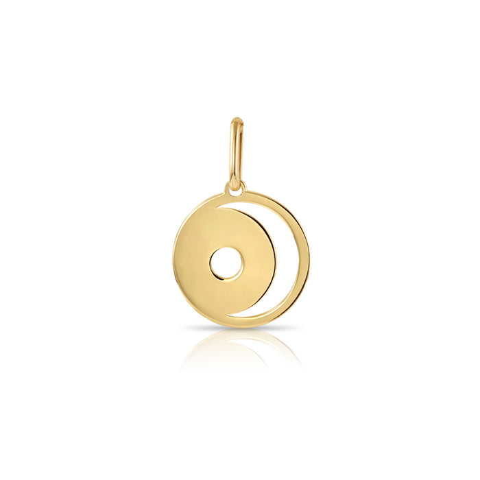 14K Yellow Gold Star and Moon Pendant Necklace