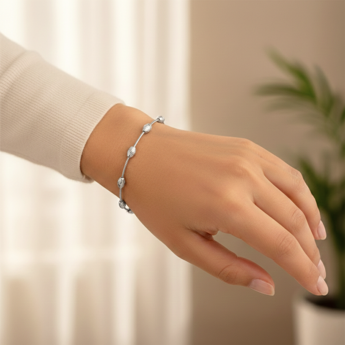 Sterling Silver Diamond-Cut Oval Bead Bracelet
